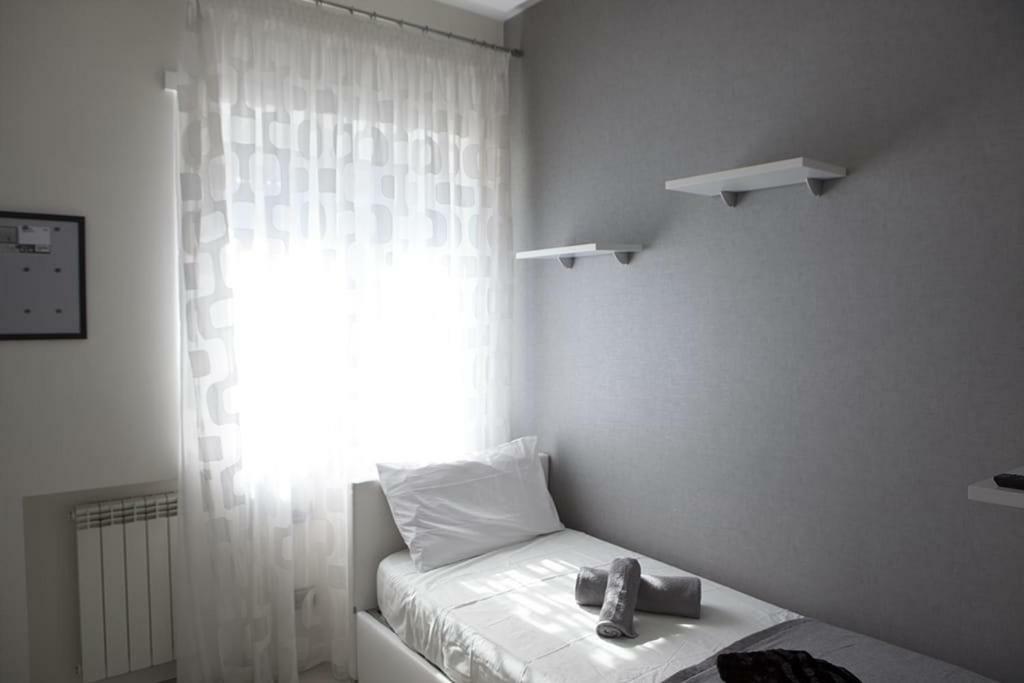 Crystal Skyline Neapolis Apartman Kültér fotó